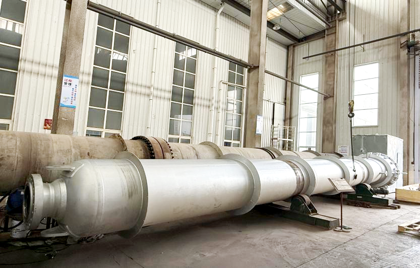 濕氧氧化塔  DN1000*(3+34)*10000  材質(zhì)：TA10/Q345R